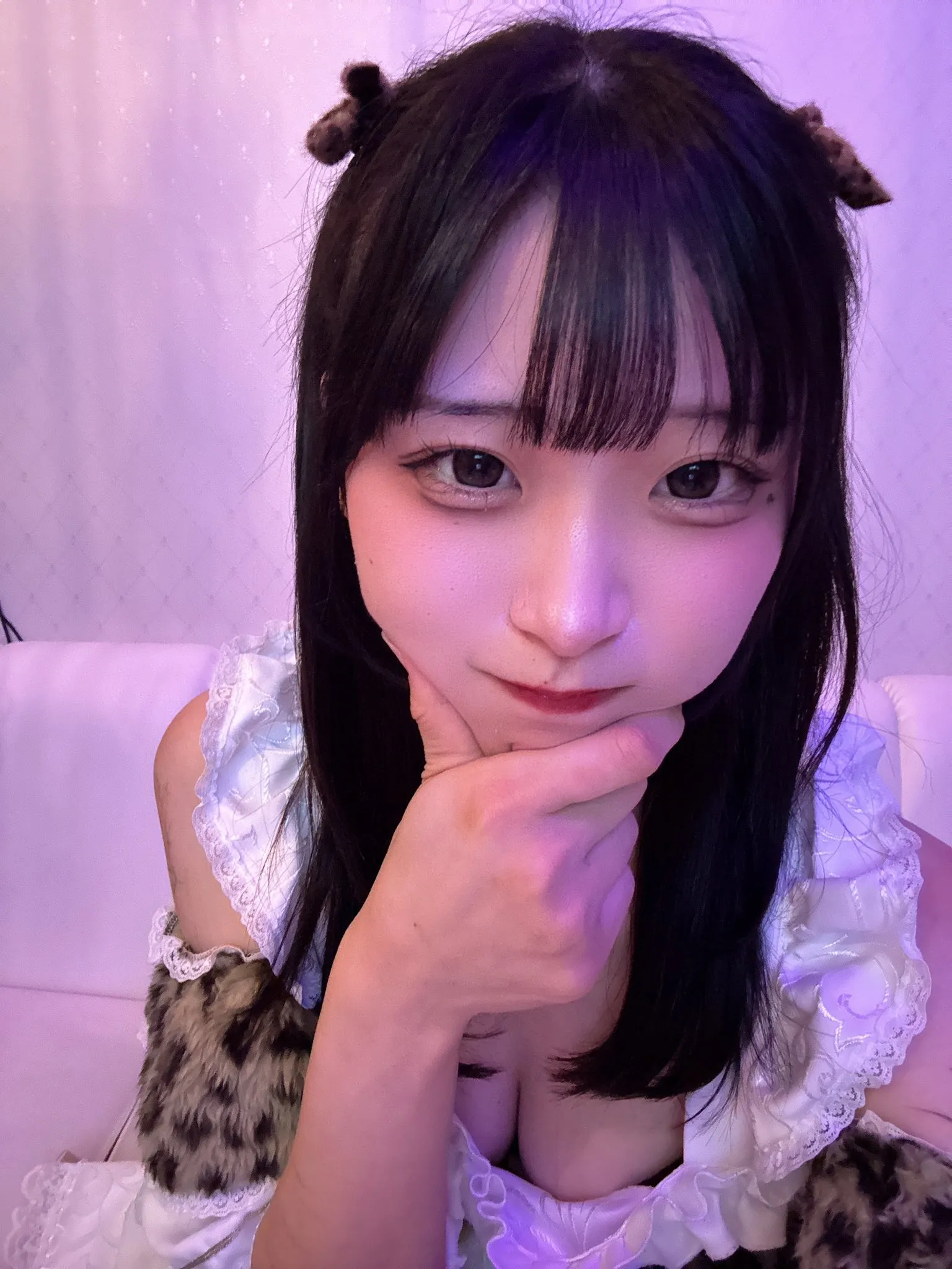 にあ