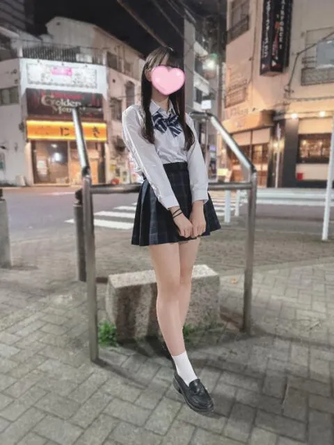 みる『ガチ美少女はウブな恥ずかしがり屋』