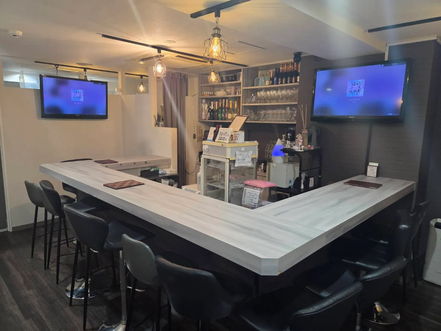 りぼんてーる 店内画像 1