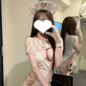 伊月かぐや