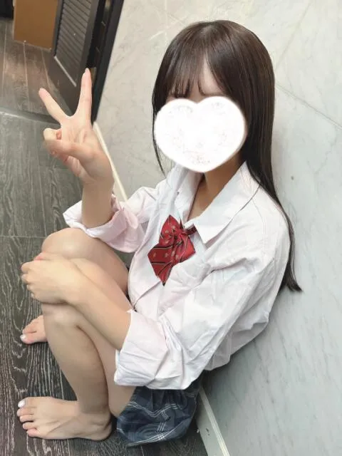 かれん『清楚な未経験美女』