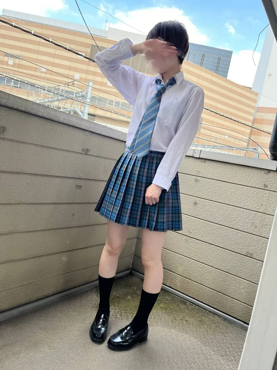 中西 るり