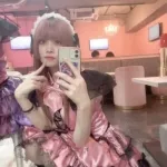 り ま