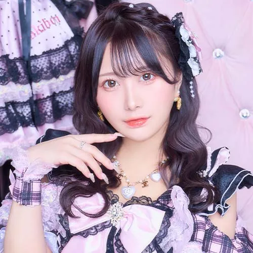 佐藤くるみ