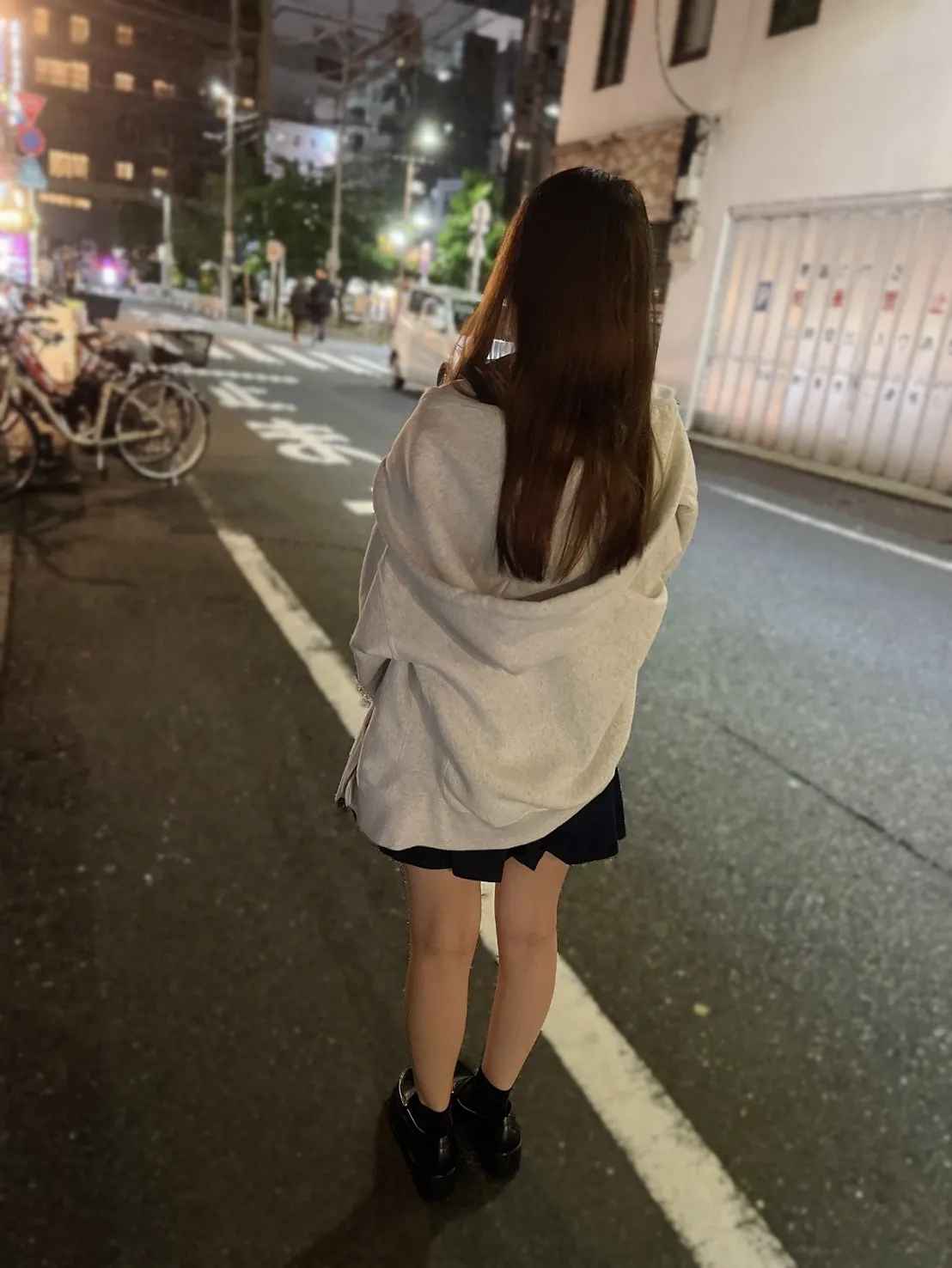 りな【店長激推し圧倒的美少女】