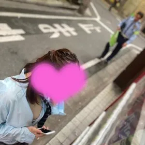かなで　デリ・リフレ嬢