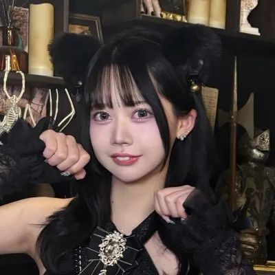 猫白まりん