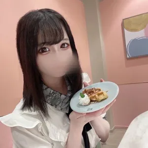 新井みこと