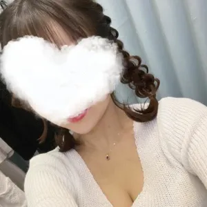 中野れいか