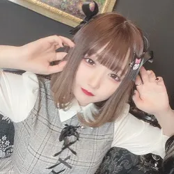 みあ