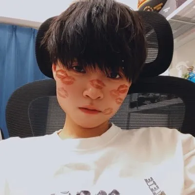 成瀬結流