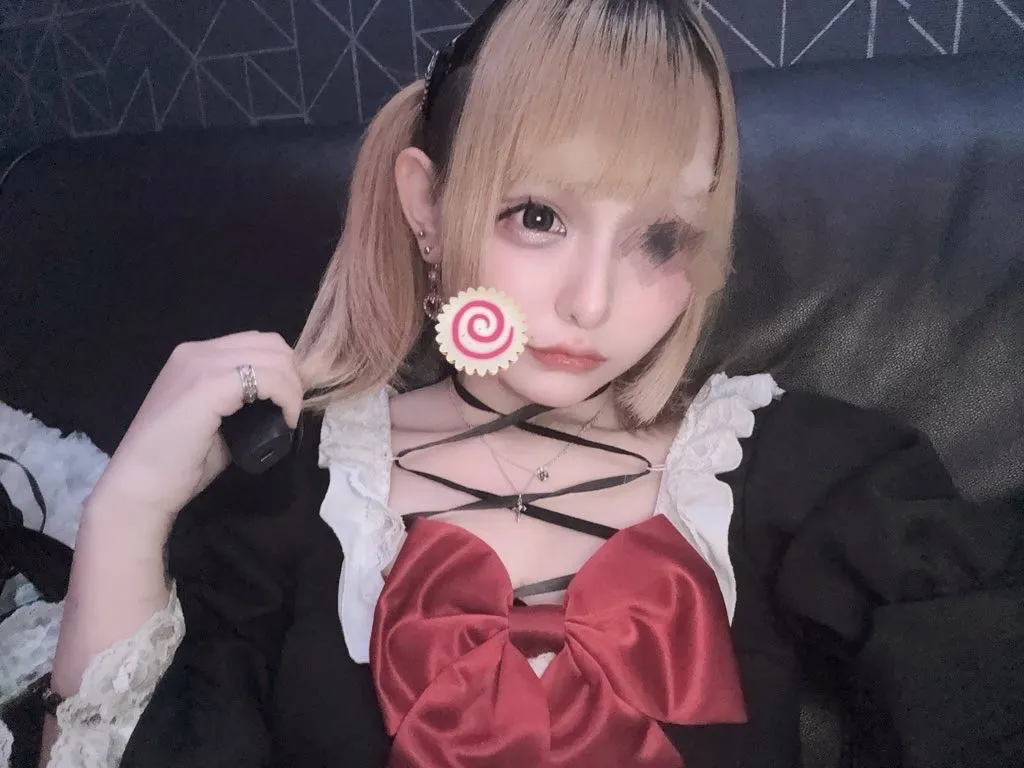 りあら