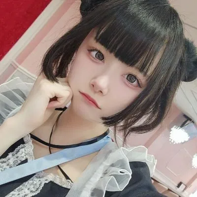 いおり︎︎