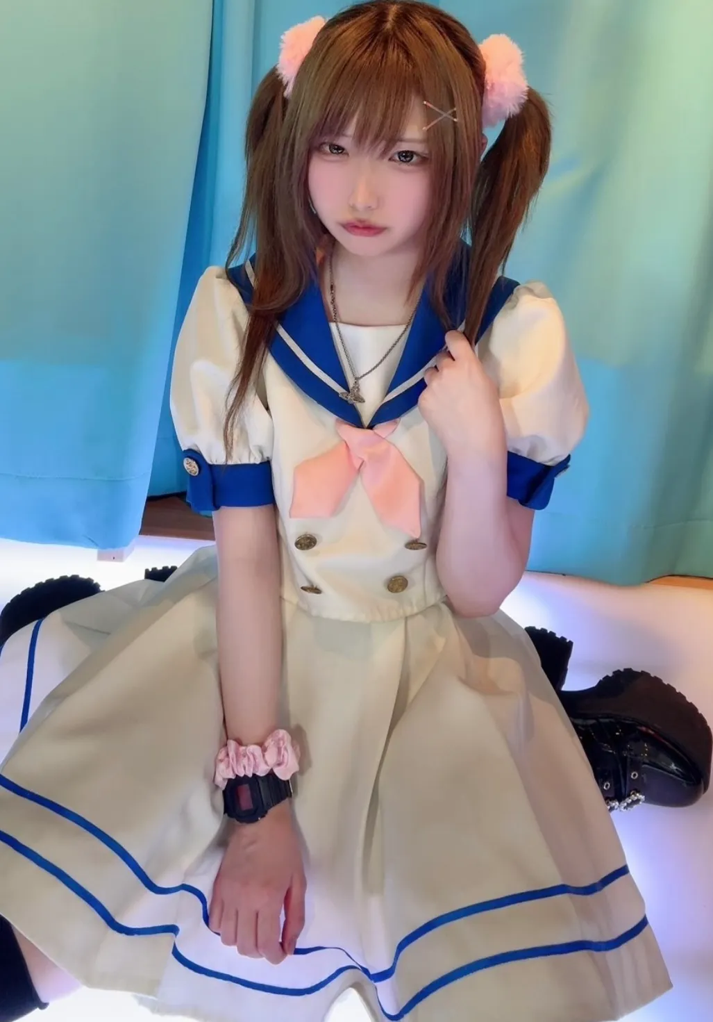 ネイビーブルー