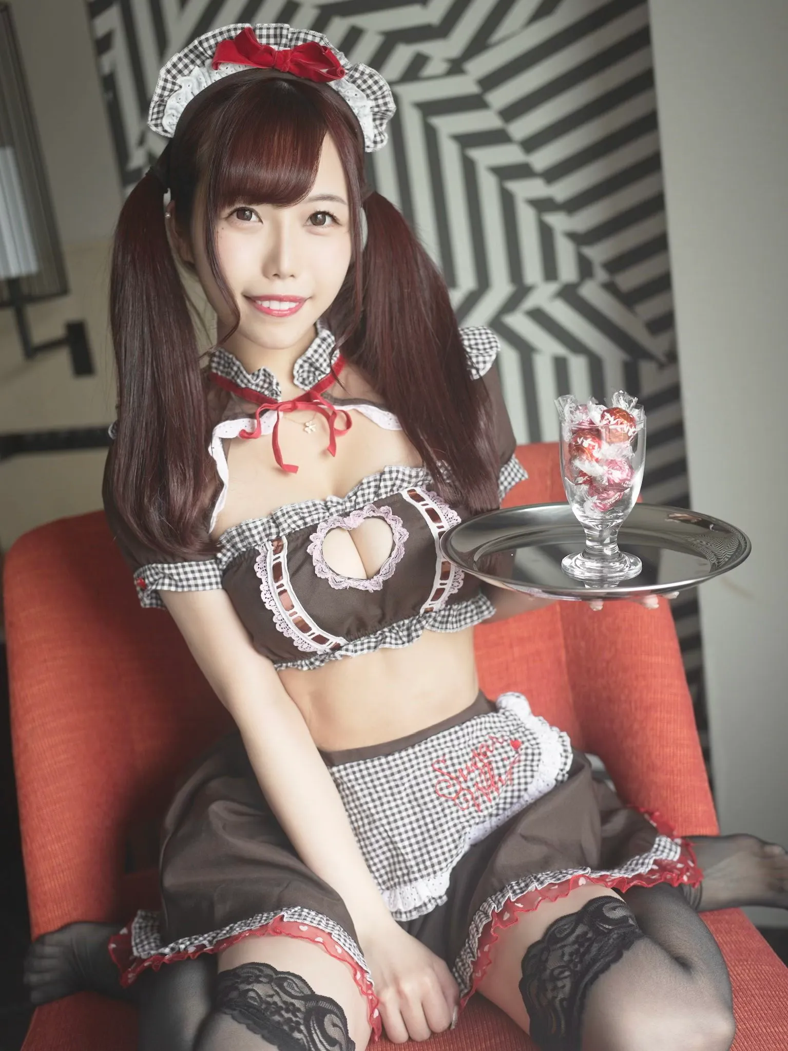 陽奈