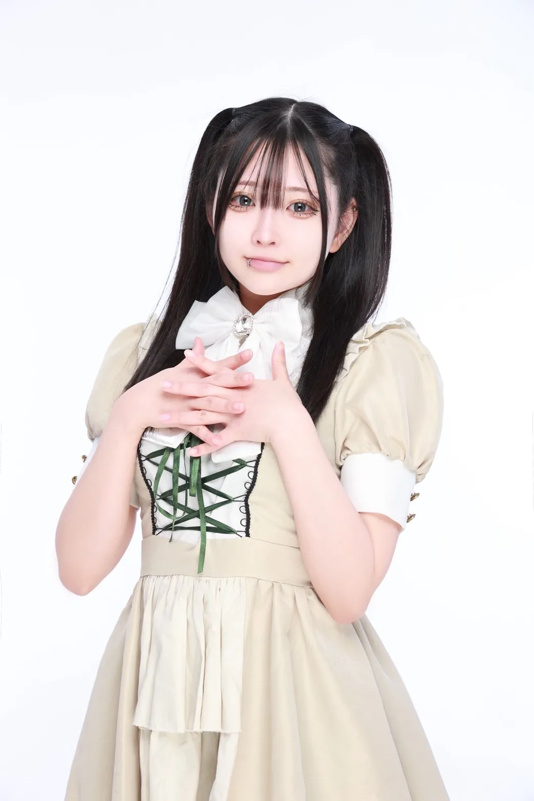 める