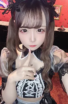 コンカフェとダイニングバーの融合コンカフェ、新宿シャンラブ♪
