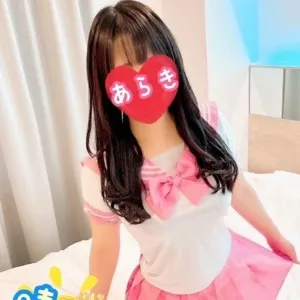 内勤あらき