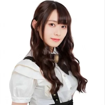大橋ななこ