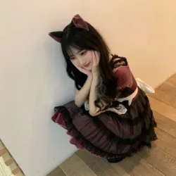 ま^._.^よ