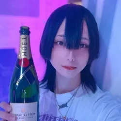 遥川 れな