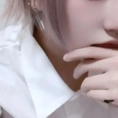 愛染 瑠依
