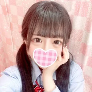 結城えみ