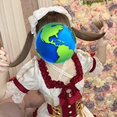 にこ