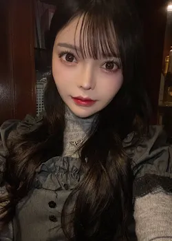 紅白ボトルでお疲れカンパーイ！