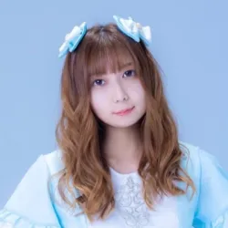 とも