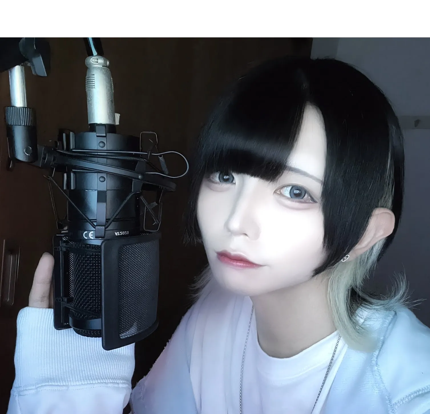 るあ