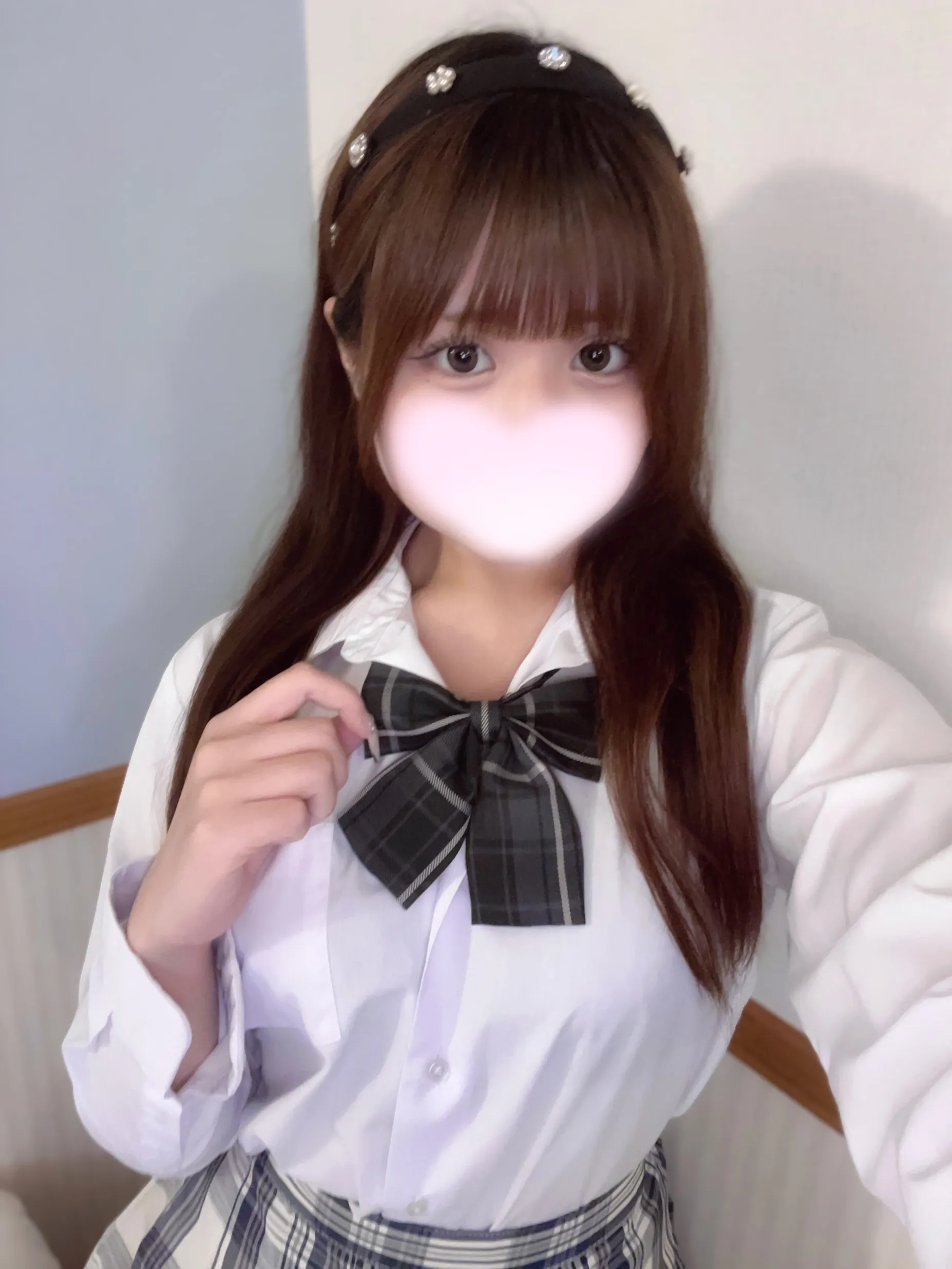 なる(JK上がりたて18歳)