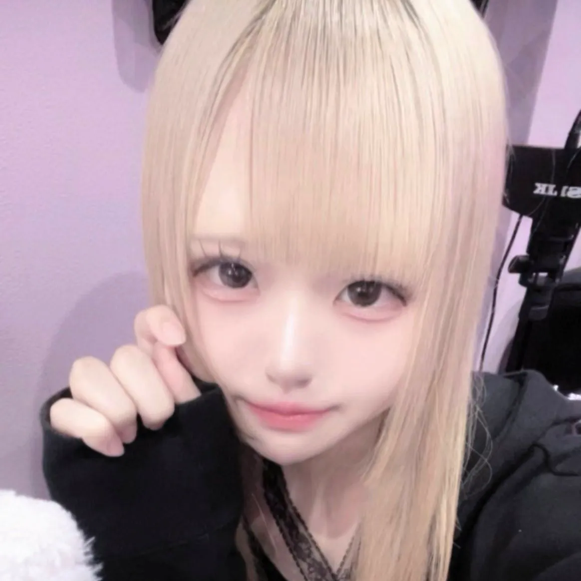 にゃる