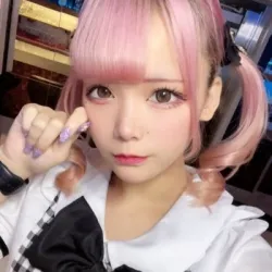 みーな