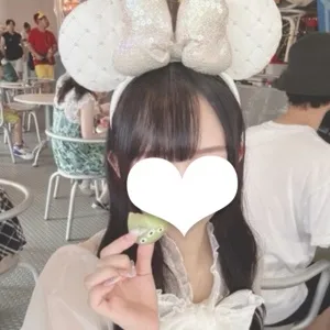 宮脇ゆい