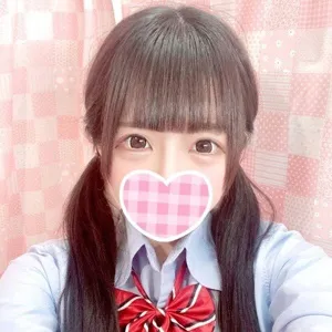 結城えみ