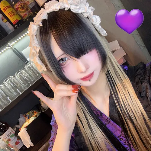 イヴ