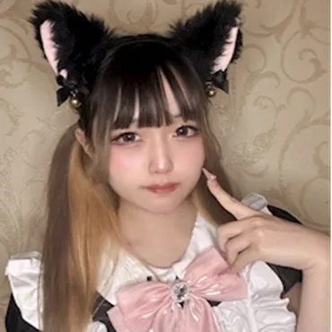 ももあ
