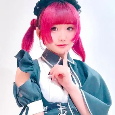 もにゅ