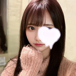 七海ななこ