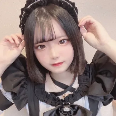 るあ